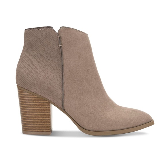 SUN + STONE Graceyy Microsuede Embossed Block Heel Taupe Ankle Bootie - Size: 11 - Picture 2 of 7